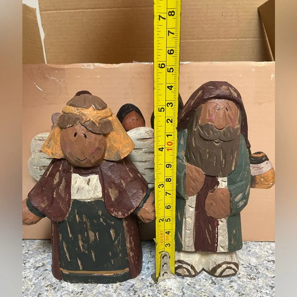 Vintage Christmas Traditions Wood Carved  Nativity Set 8 Piece Set Original Box - Picture 11 of 11